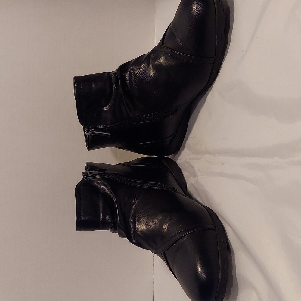 Cloudwalkers Women's Black Booties 10W